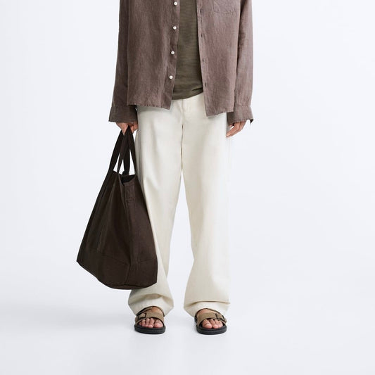 straight‑fit denim