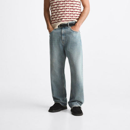 straight‑fit denim