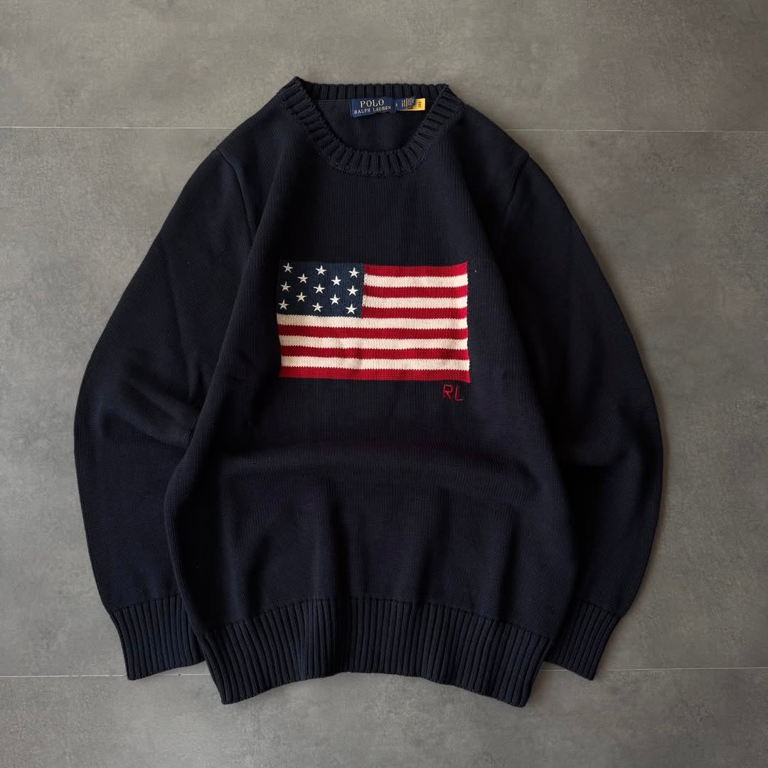 Navy‑blue knitted T-shirt