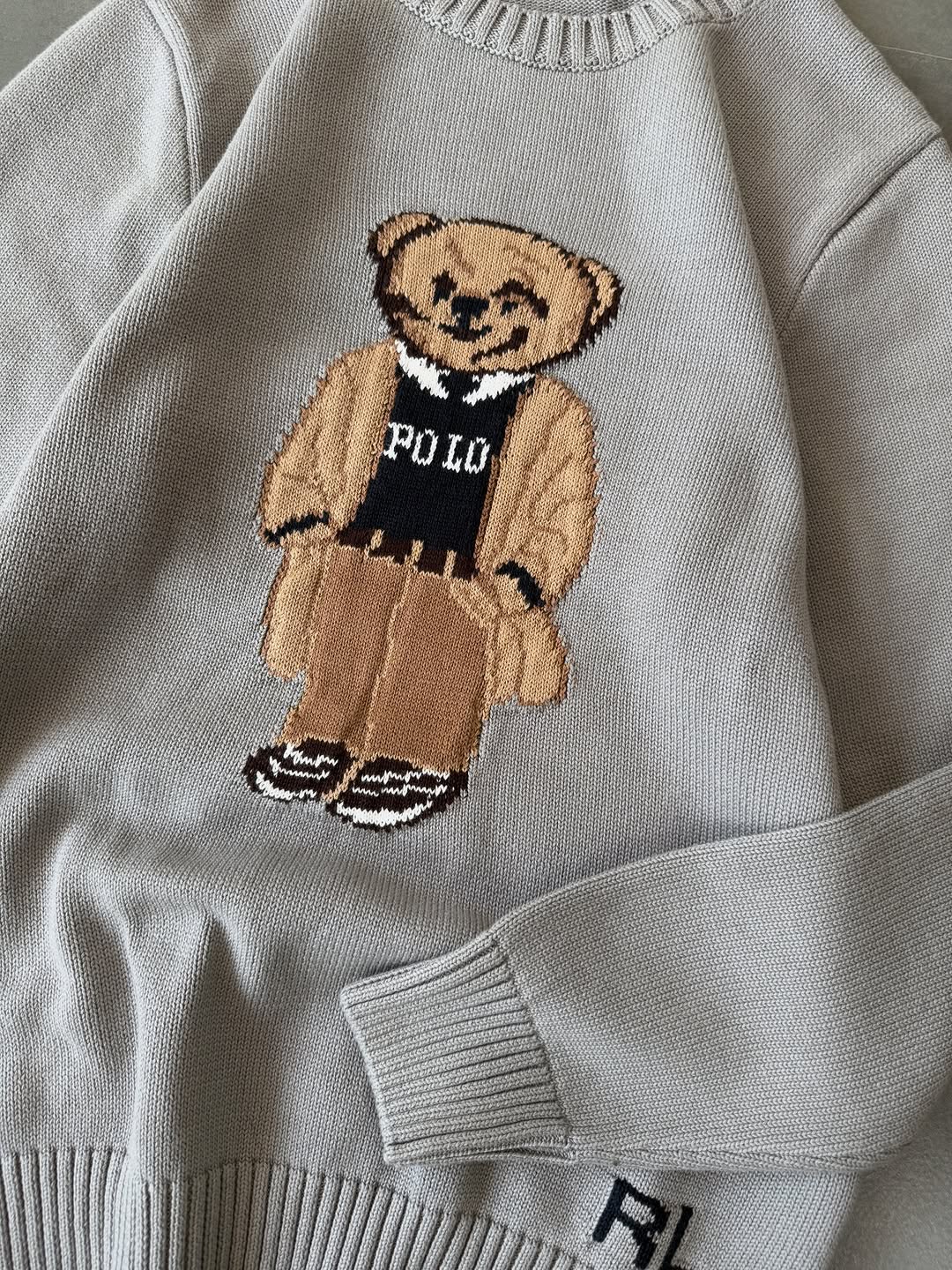 Gray knitted T-shirt